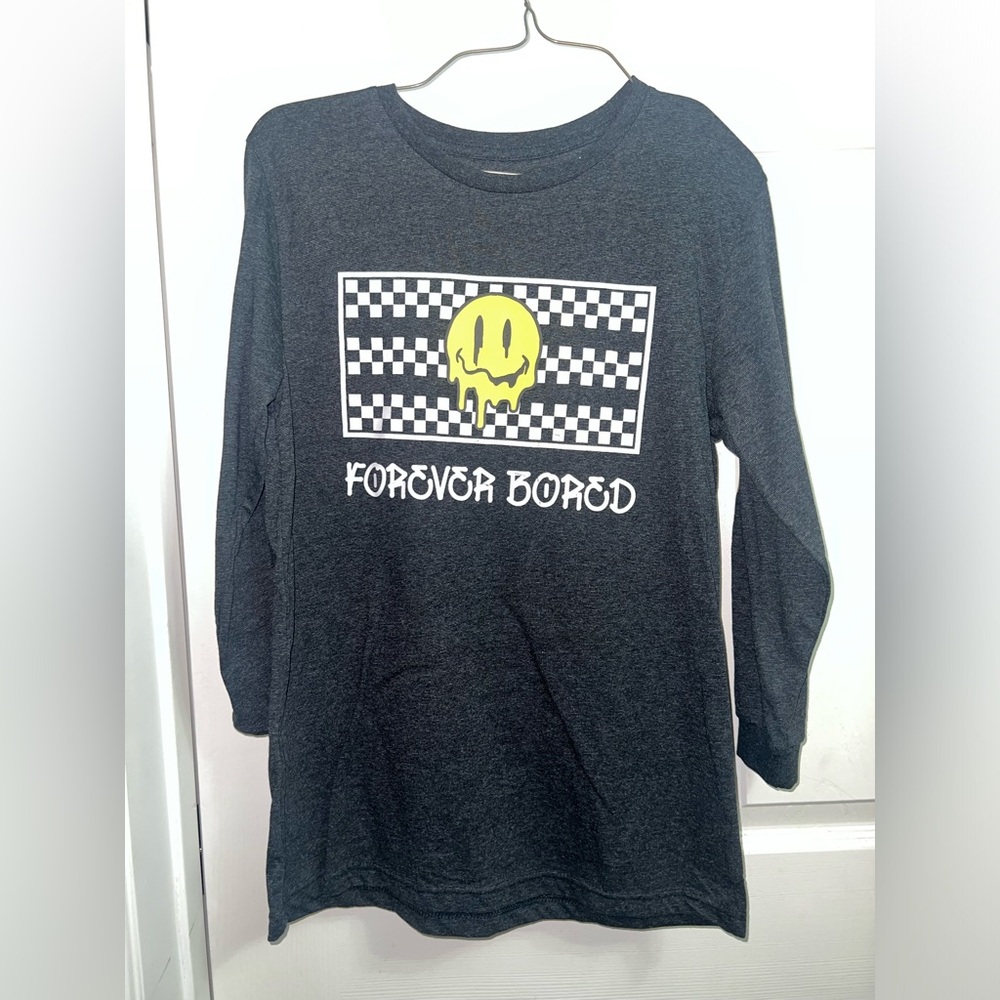 Eighty Eight. Size: 14/16(youth). Gray long sleeve